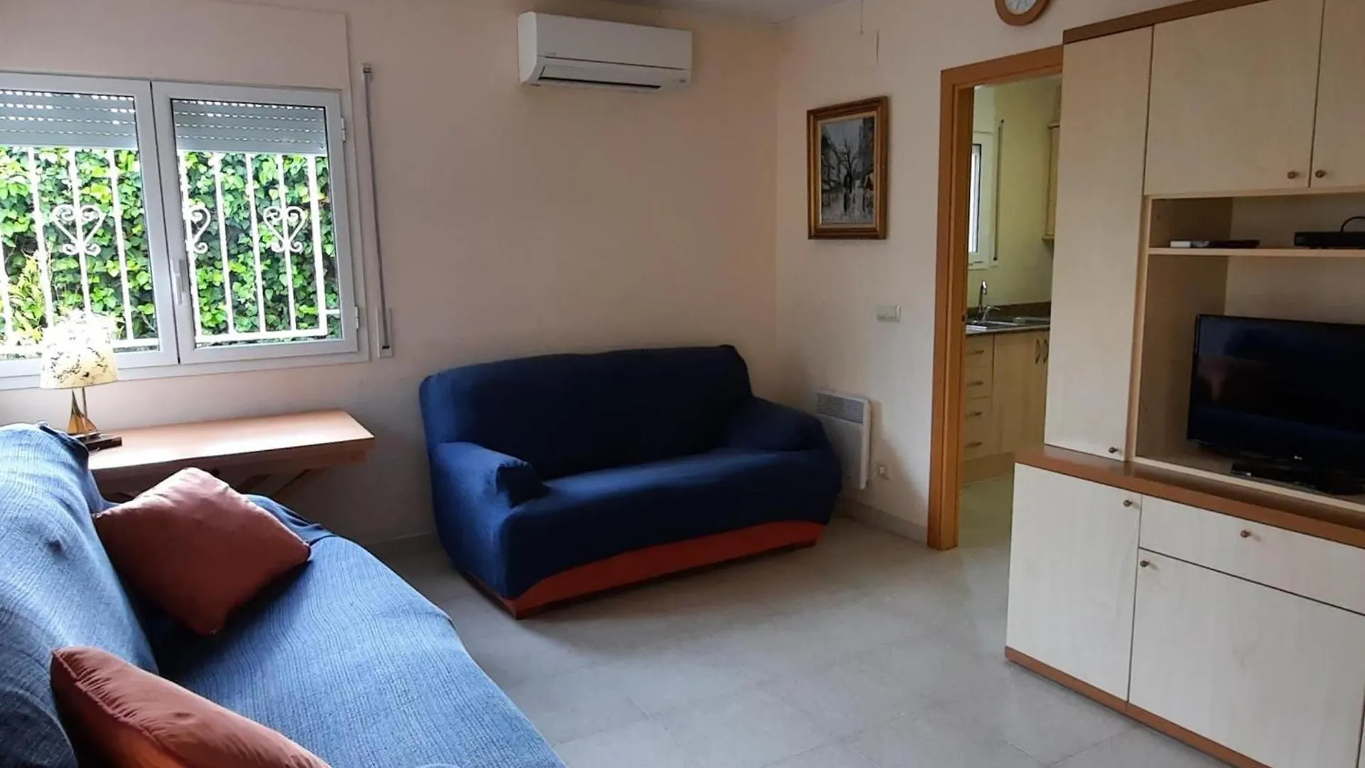 ¡Fantastico Apartamento En Sant Genis, Llanca! Ideal Para Familias, Cerca De La Playa De Grifeu. - Es-170-45 Lejlighed