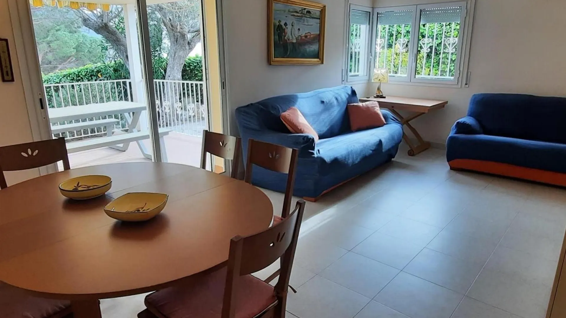 ¡Fantastico Apartamento En Sant Genis, Llanca! Ideal Para Familias, Cerca De La Playa De Grifeu. - Es-170-45