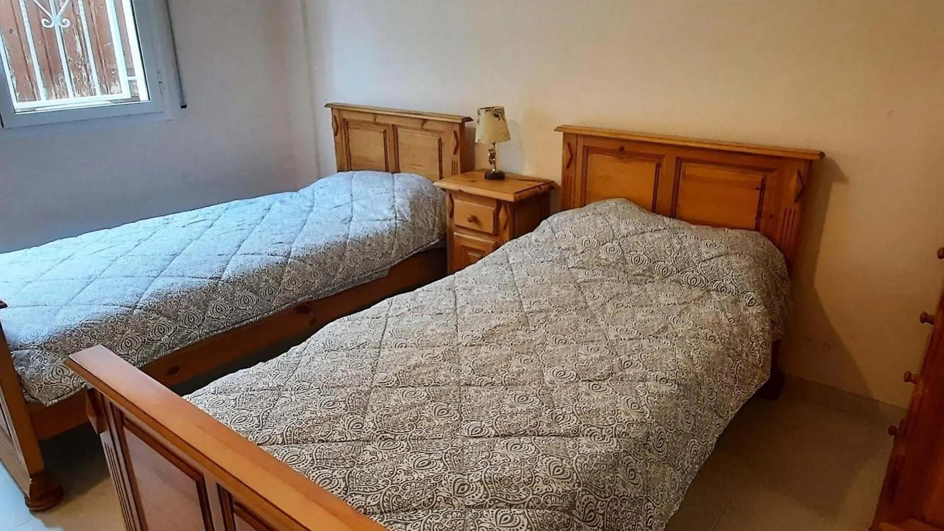 Apartment ¡Fantastico Apartamento En Sant Genis, Llanca! Ideal Para Familias, Cerca De La Playa De Grifeu. - Es-170-45 Spain
